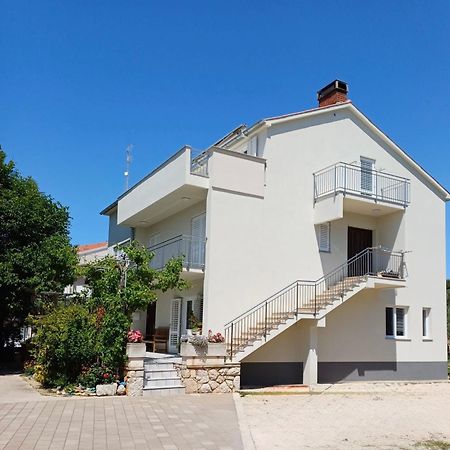 Apartment Vidas Novalja Kültér fotó