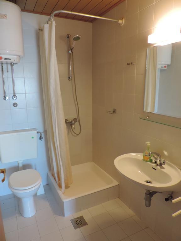 Apartment Vidas Novalja Szoba fotó