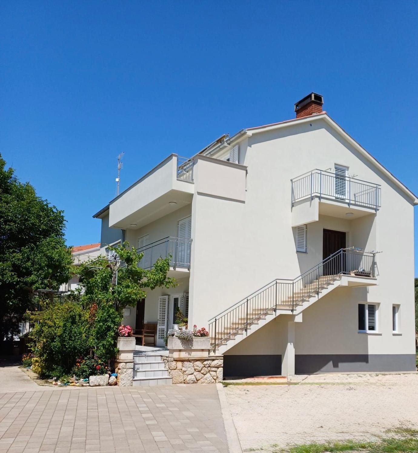 Apartment Vidas Novalja Kültér fotó