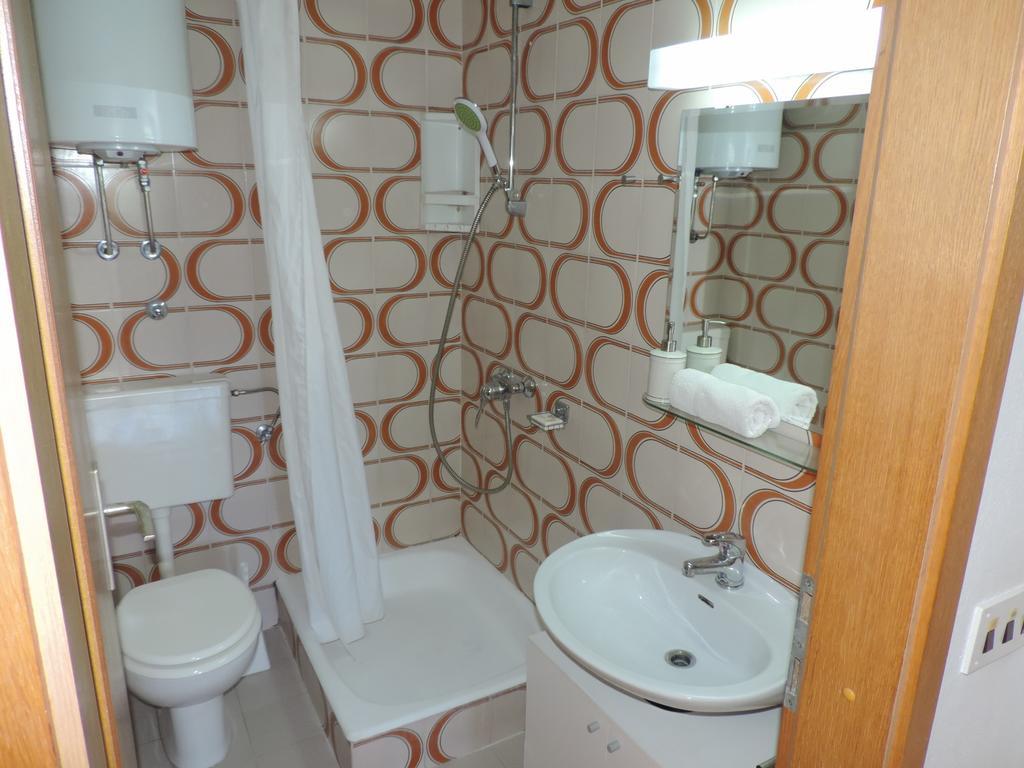 Apartment Vidas Novalja Kültér fotó
