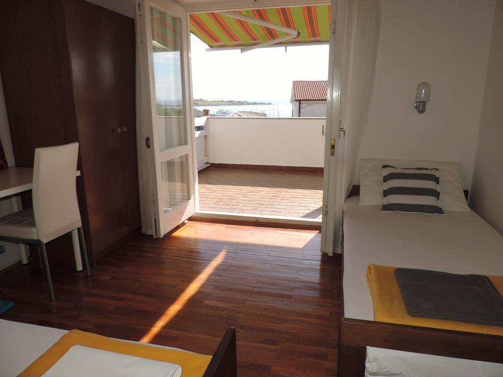 Apartment Vidas Novalja Kültér fotó