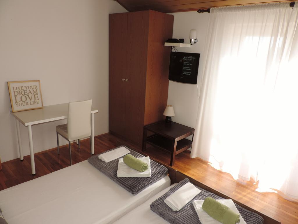 Apartment Vidas Novalja Kültér fotó