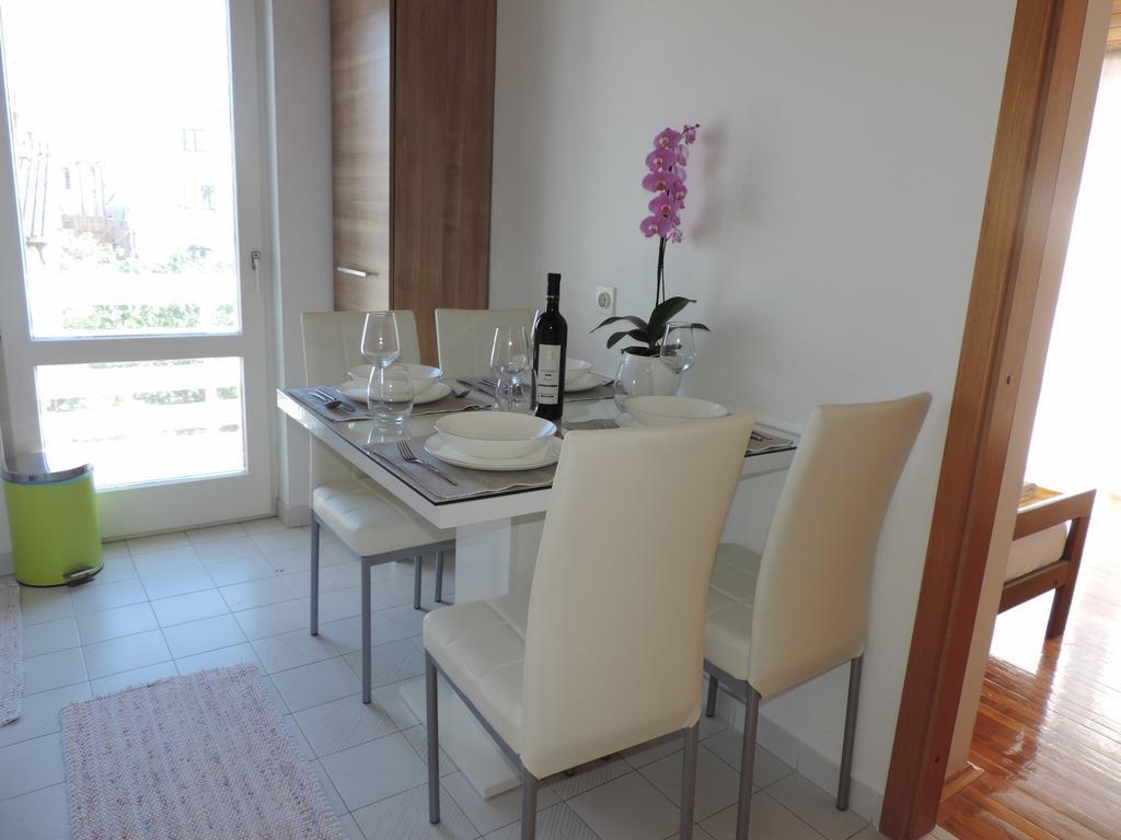 Apartment Vidas Novalja Kültér fotó