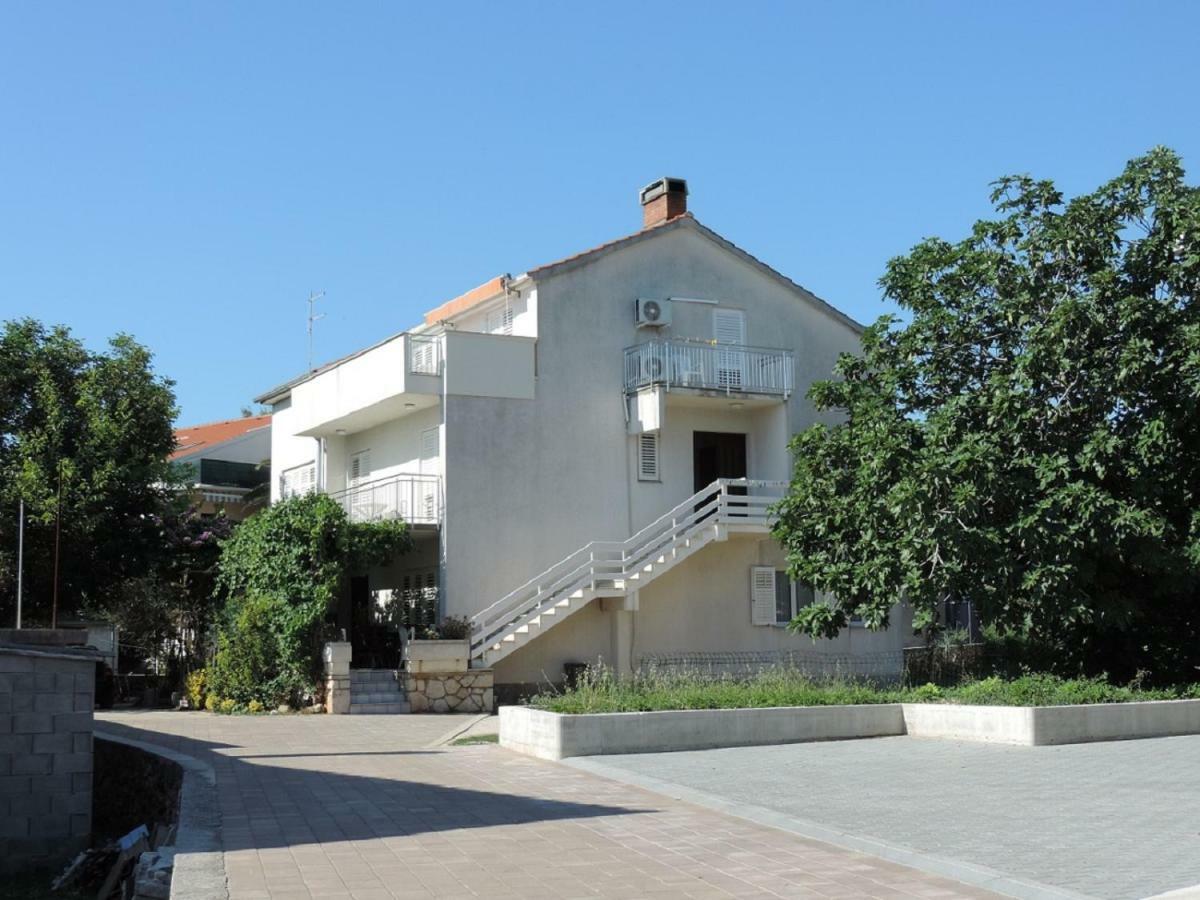Apartment Vidas Novalja Kültér fotó