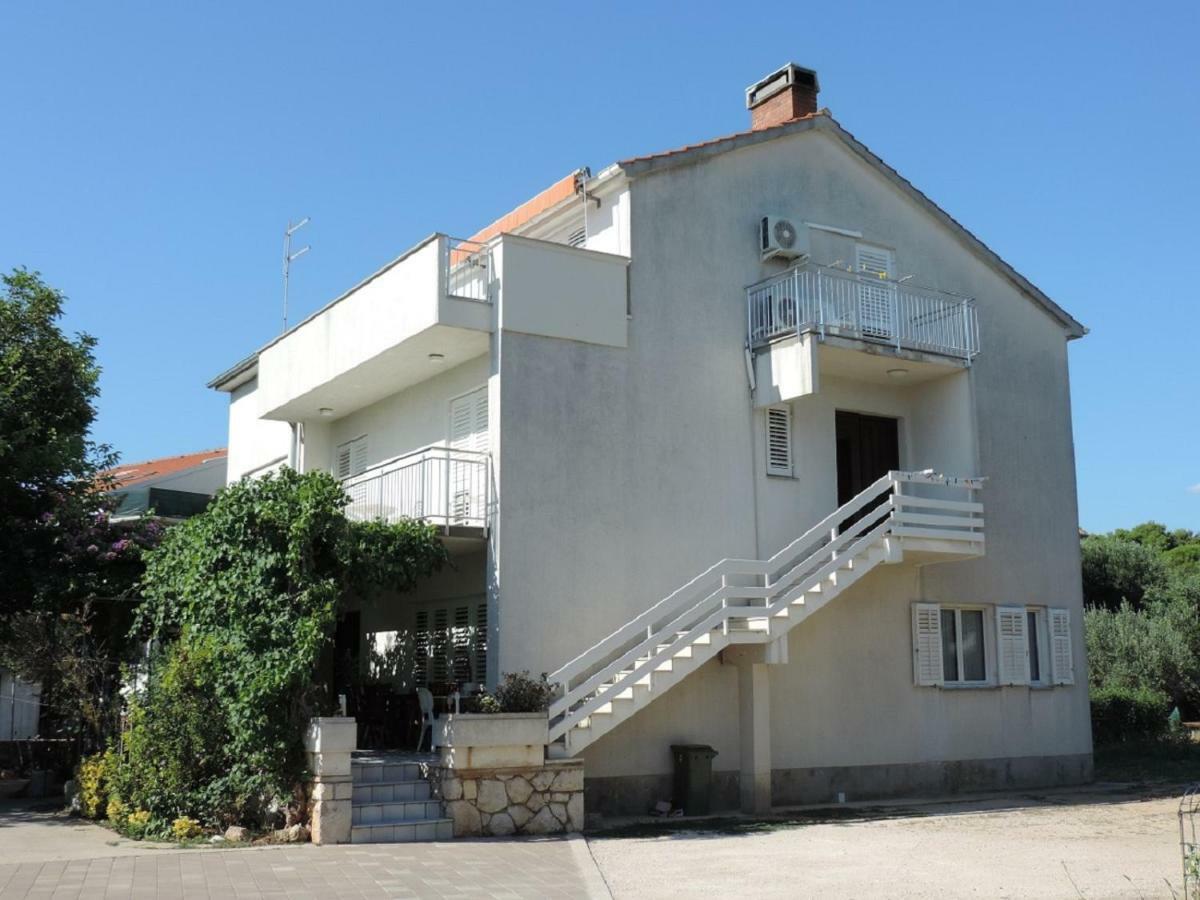 Apartment Vidas Novalja Kültér fotó
